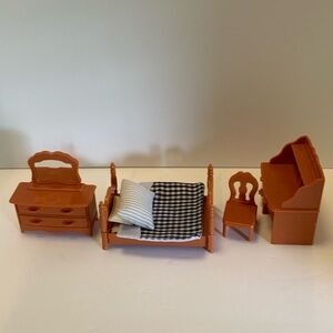 Mini Dollhouse Furniture-Bedroom (Last one)